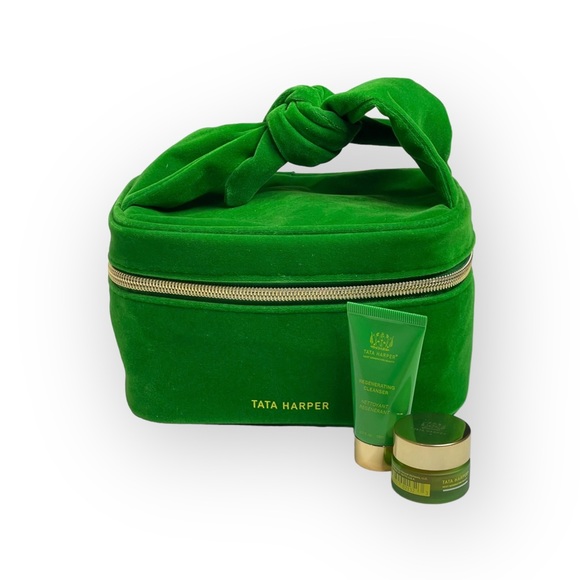 free w/$50 order ☀︎︎ new Tata Harper ☀︎︎ Regenerating Cleanser BHA Exfoliator - Picture 9 of 16